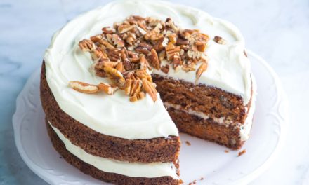 Recette petit déjeuner végétarien : Flocons de sarrasin « OVERNIGHT » en carrot cake