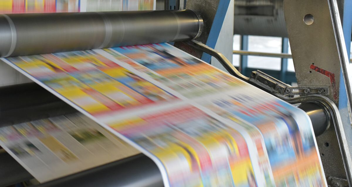 Comment imprimer un livre soi-même : guide facile et pas cher pour l’auto-édition