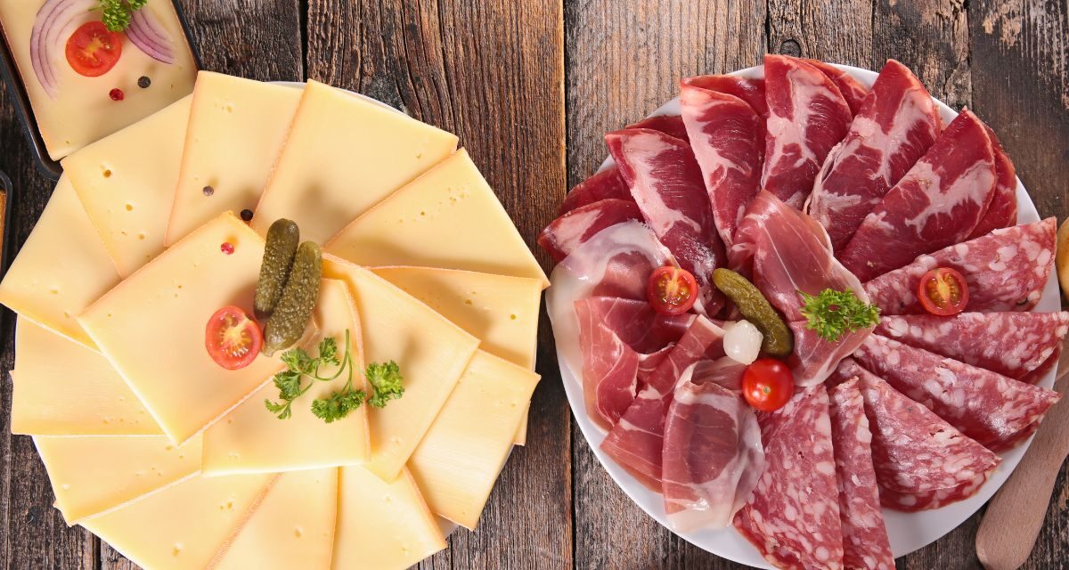 Contamination à la listeria : Aldi, Auchan et Grand Frais rappellent en urgence plusieurs fromages à raclette